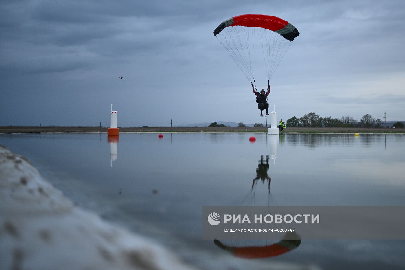 Соревнования по парашютному спорту в Гудермесе