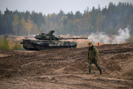 Военная подготовка мобилизованных перед отправкой в войска РФ