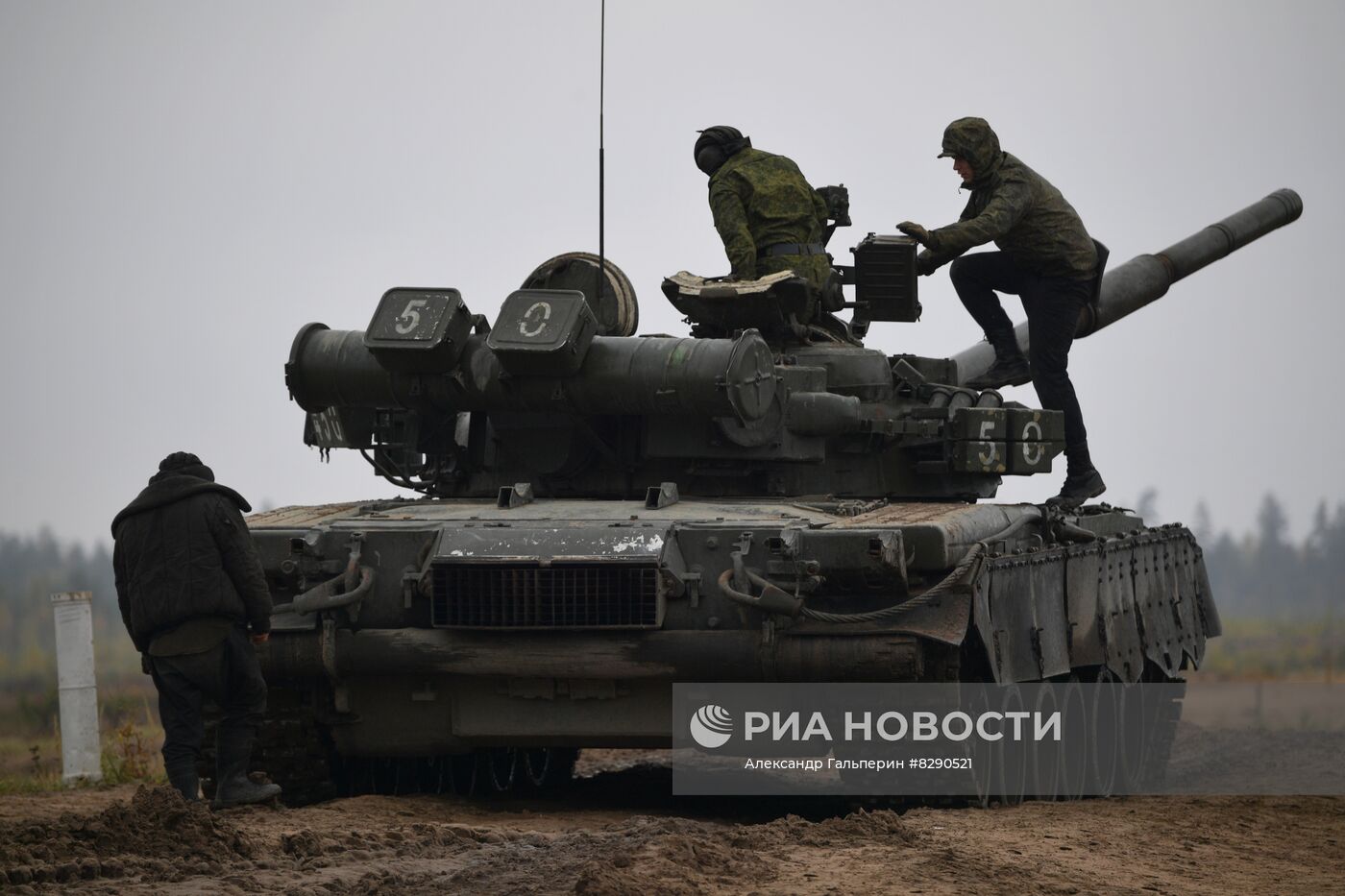 Военная подготовка мобилизованных перед отправкой в войска РФ