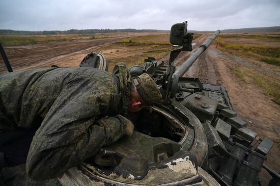 Военная подготовка мобилизованных перед отправкой в войска РФ