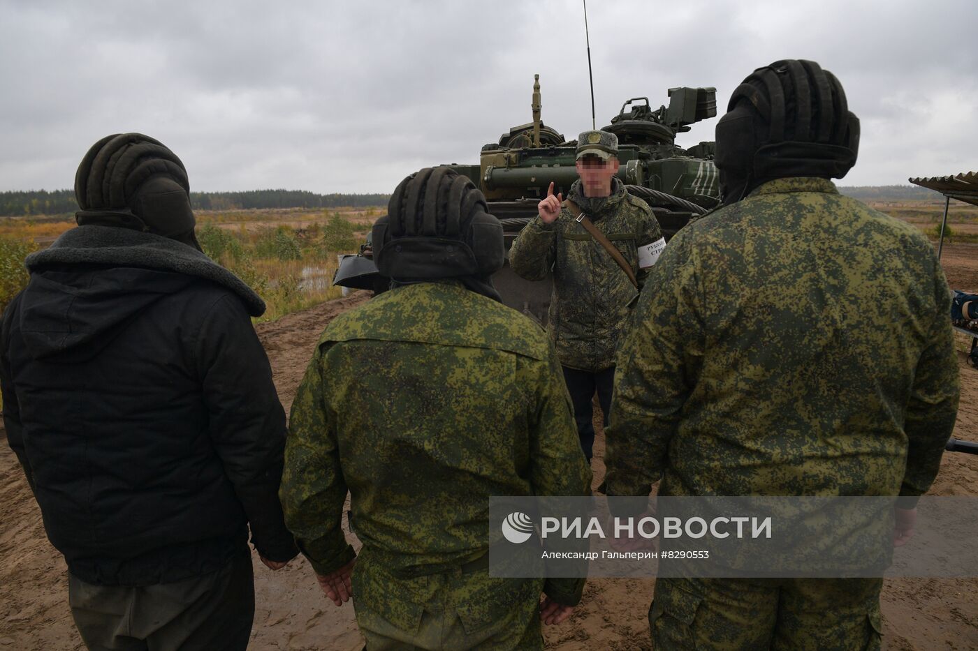 Военная подготовка мобилизованных перед отправкой в войска РФ