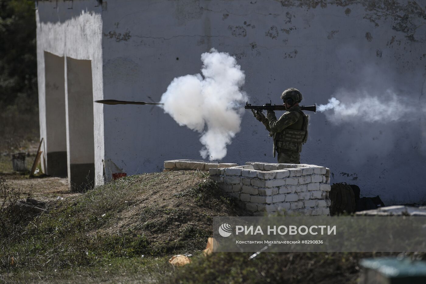 Военная подготовка мобилизованных перед отправкой в войска РФ
