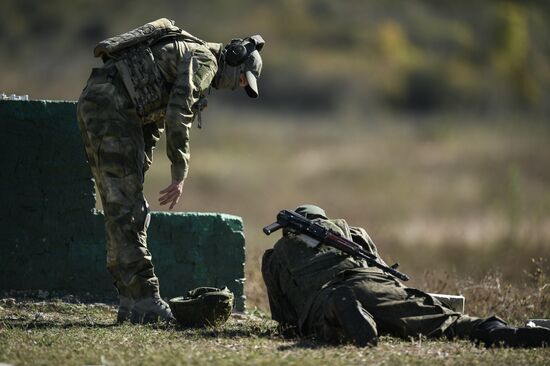 Военная подготовка мобилизованных перед отправкой в войска РФ