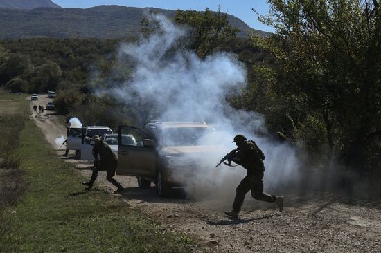 Военная подготовка мобилизованных перед отправкой в войска РФ