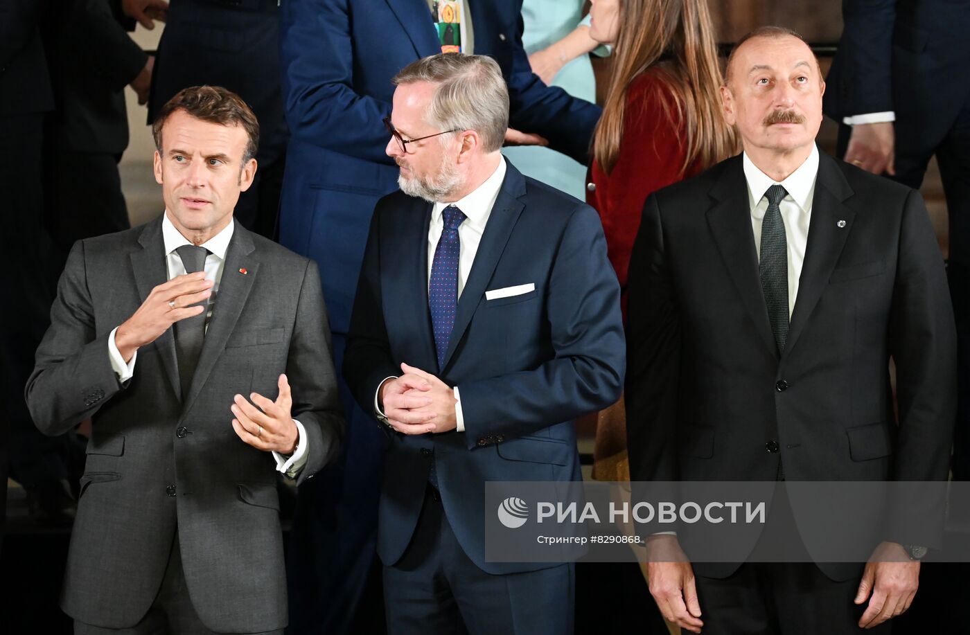 Первый саммит Европейского политического сообщества в Праге