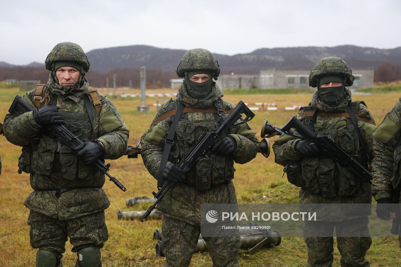 Военная подготовка мобилизованных перед отправкой в войска РФ