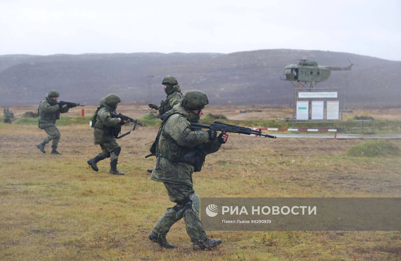 Военная подготовка мобилизованных перед отправкой в войска РФ