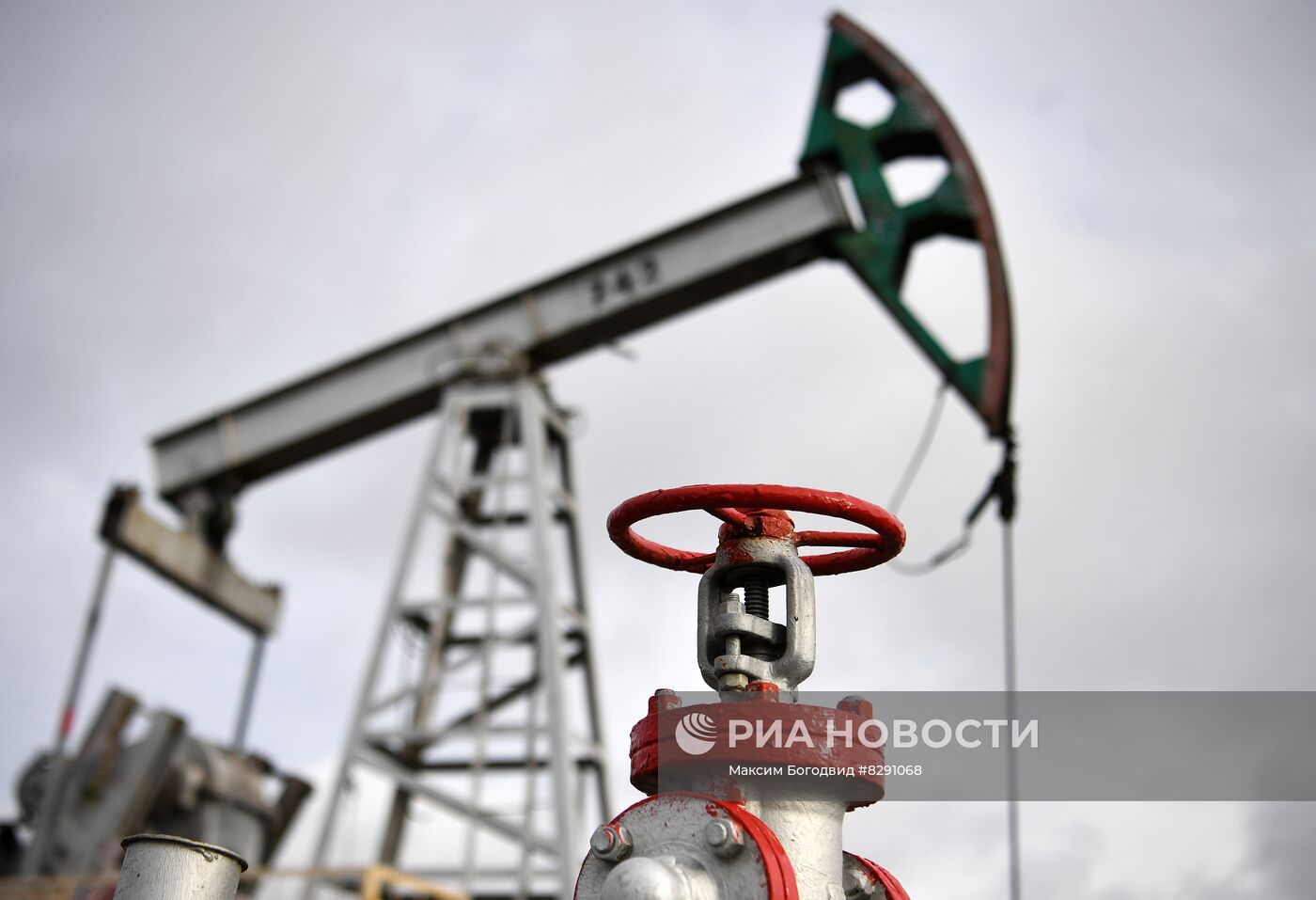 Нефтяные вышки в Татарстане