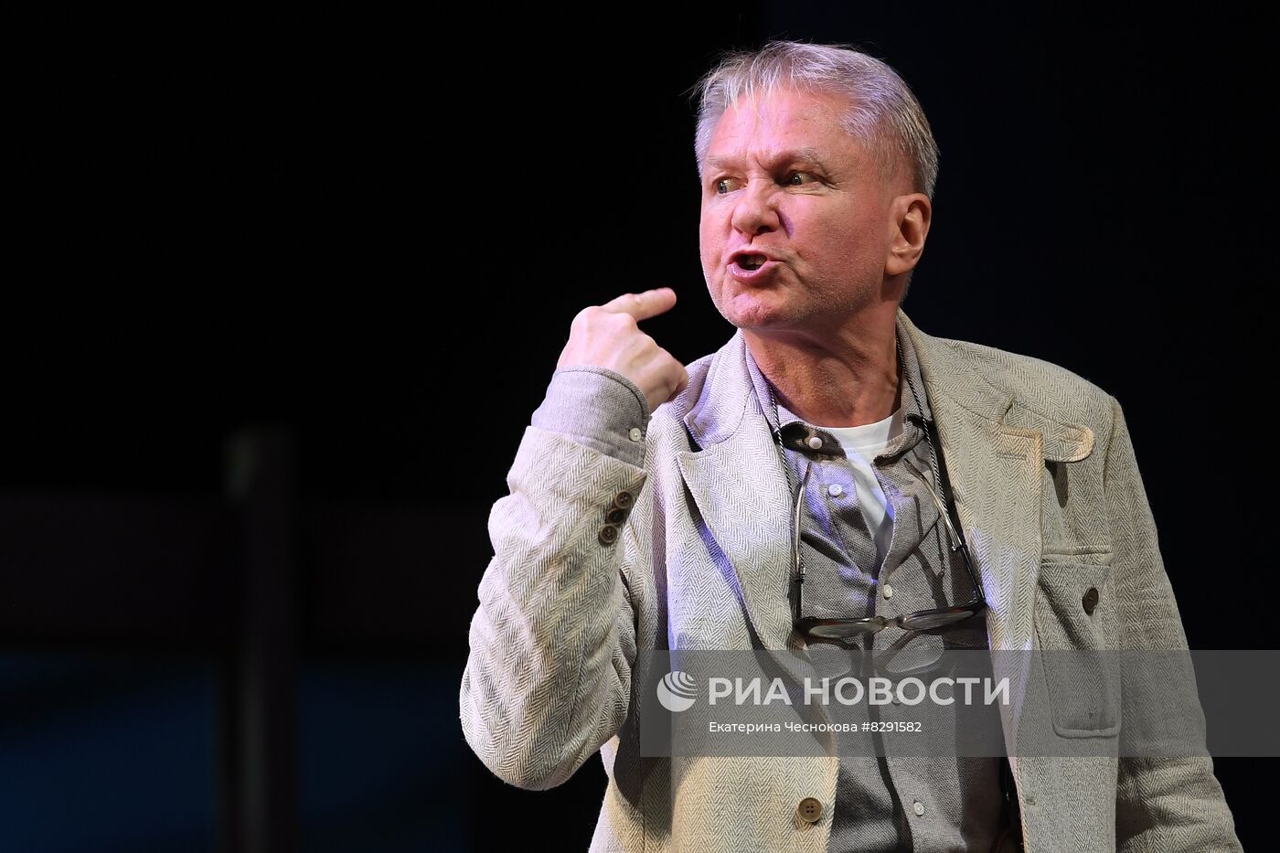 Спектакль "Старомодная комедия" в театре "Ленком Марка Захарова"