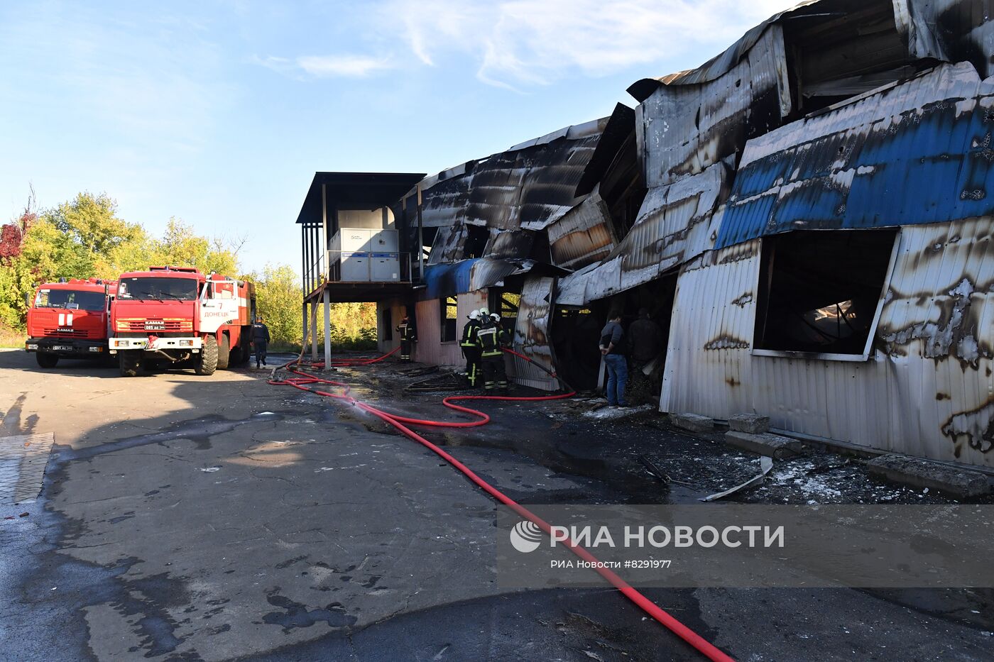 Последствия обстрела Кировского района Донецка