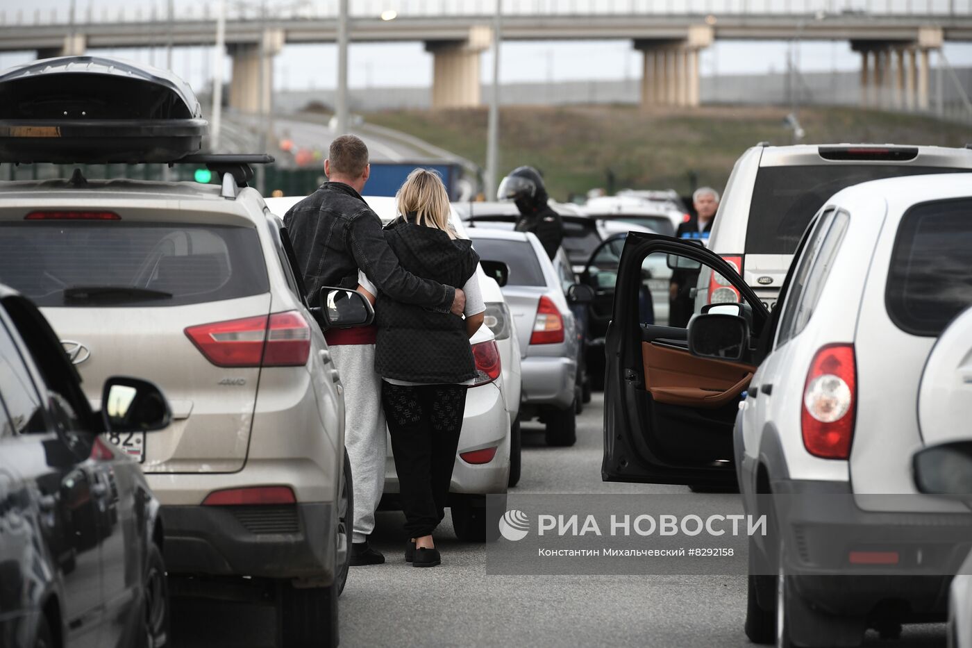 По Крымскому мосту возобновлено движение