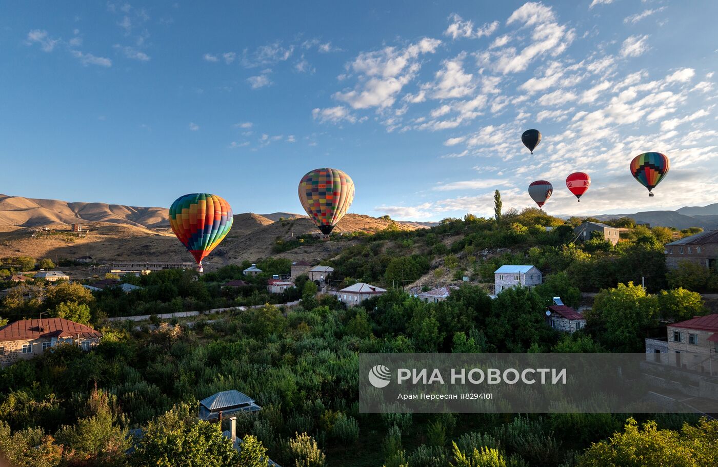 Фестиваль воздушных шаров в Армении
