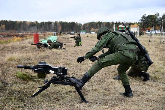 Военная подготовка мобилизованных в регионах России