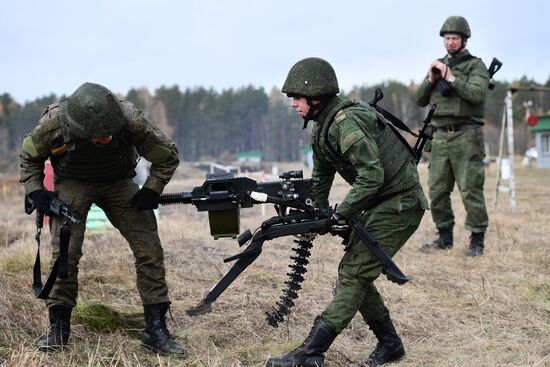 Военная подготовка мобилизованных в регионах России