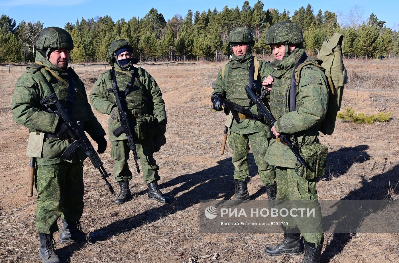 Военная подготовка мобилизованных в регионах России