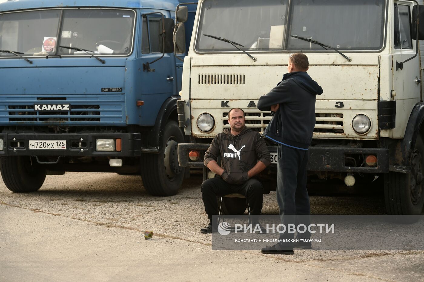 В Керчи скопилась очередь из фур на паром до Кубани | РИА Новости Медиабанк