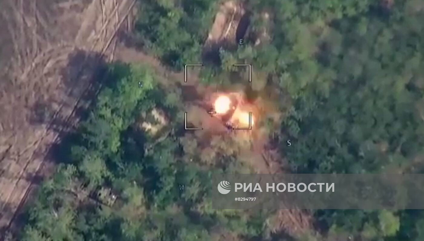 Минобороны РФ применило модернизированный боеприпас "Ланцет" по ВСУ