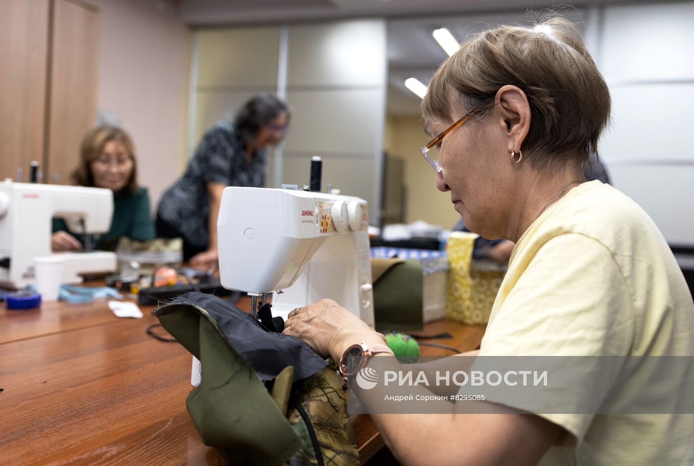 Пошив военного снаряжения для мобилизованных в Якутске