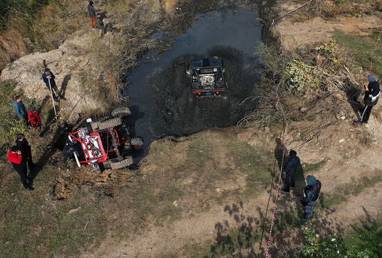 Гонки на внедорожниках "КавкаZ Zа наших!"