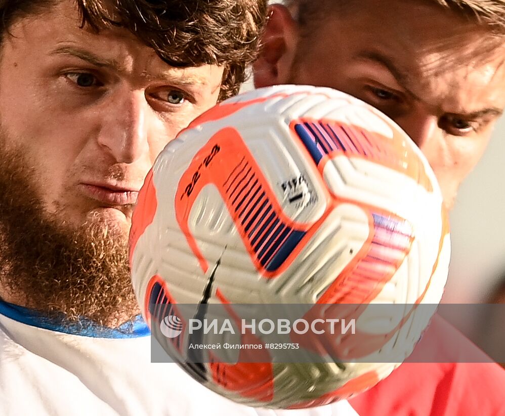 Футбол. РПЛ. Матч "Химки" - "Факел"