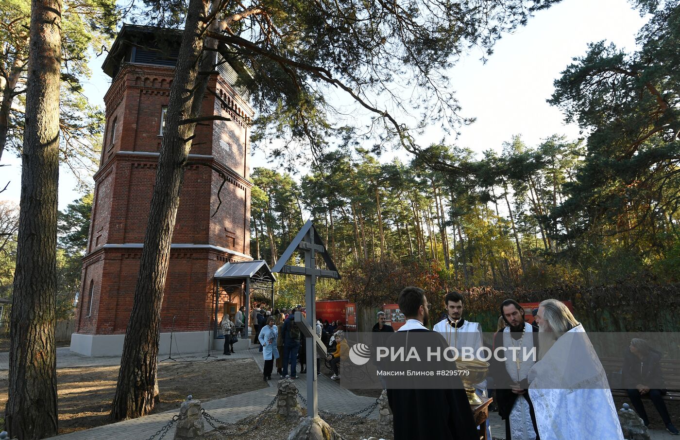 Открытие музейно-выставочного центра "Сергиев Скит" в Калуге