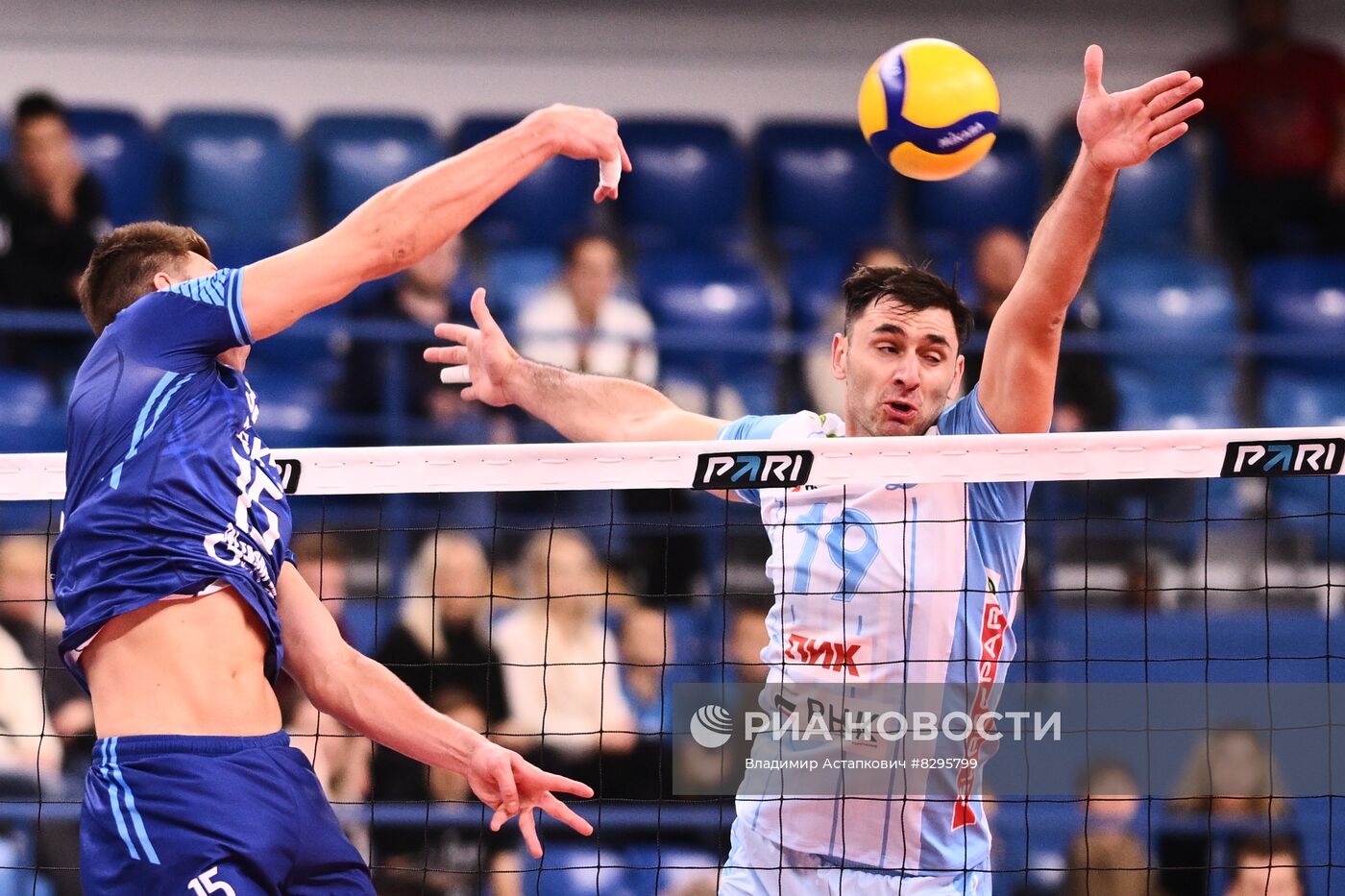 Волейбол. Суперлига. Мужчины. Матч "Динамо" - "Зенит-Казань"