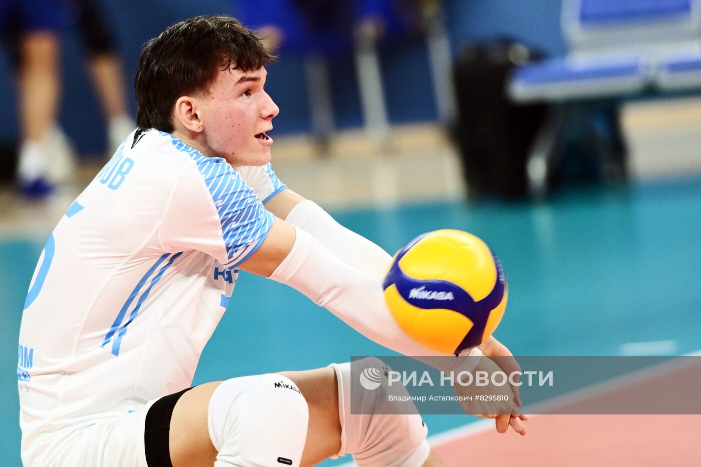 Волейбол. Суперлига. Мужчины. Матч "Динамо" - "Зенит-Казань"