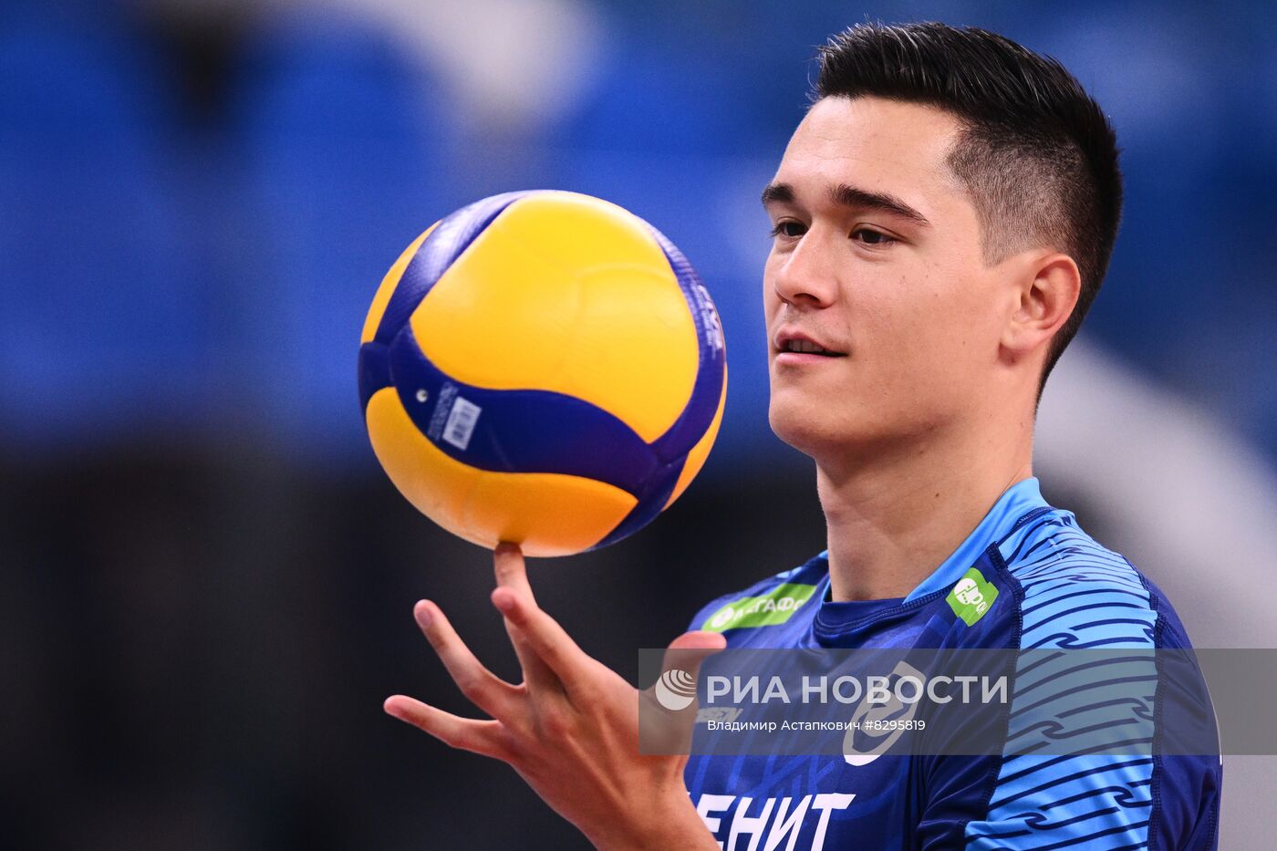 Волейбол. Суперлига. Мужчины. Матч "Динамо" - "Зенит-Казань"