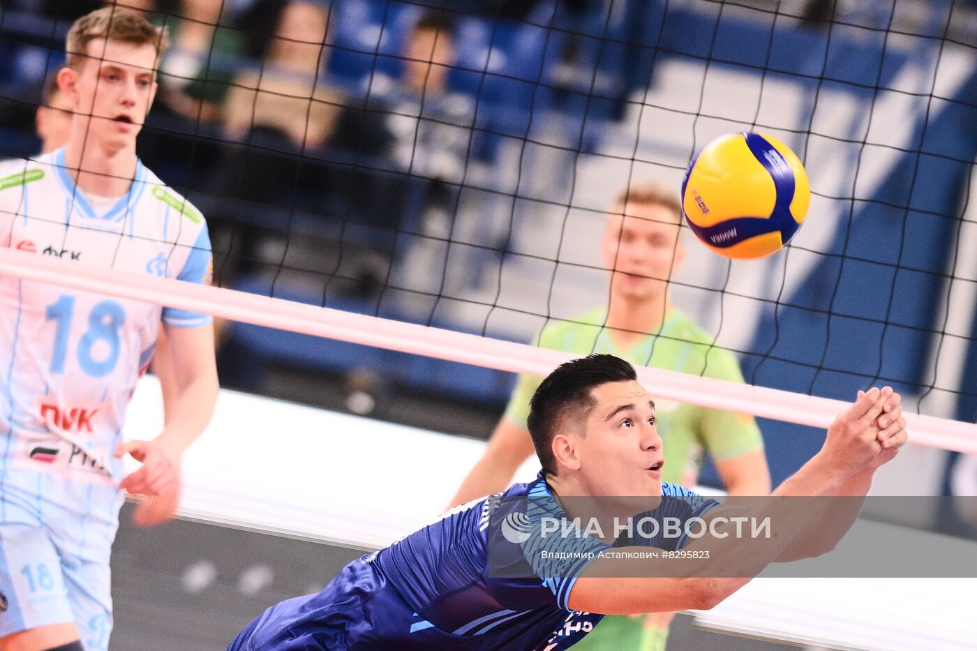 Волейбол. Суперлига. Мужчины. Матч "Динамо" - "Зенит-Казань"