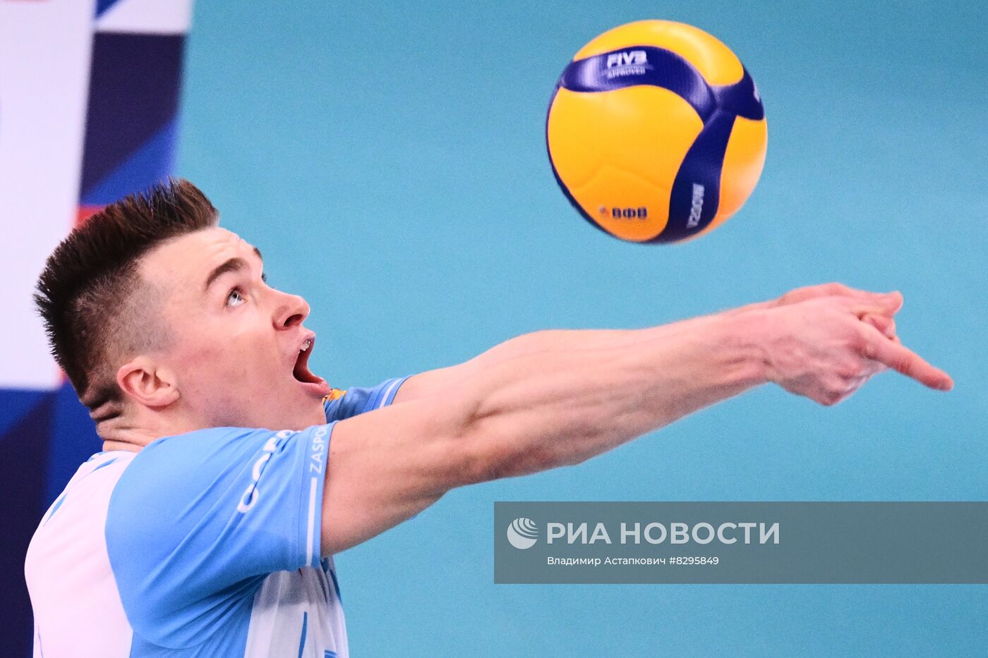 Волейбол. Суперлига. Мужчины. Матч "Динамо" - "Зенит-Казань"