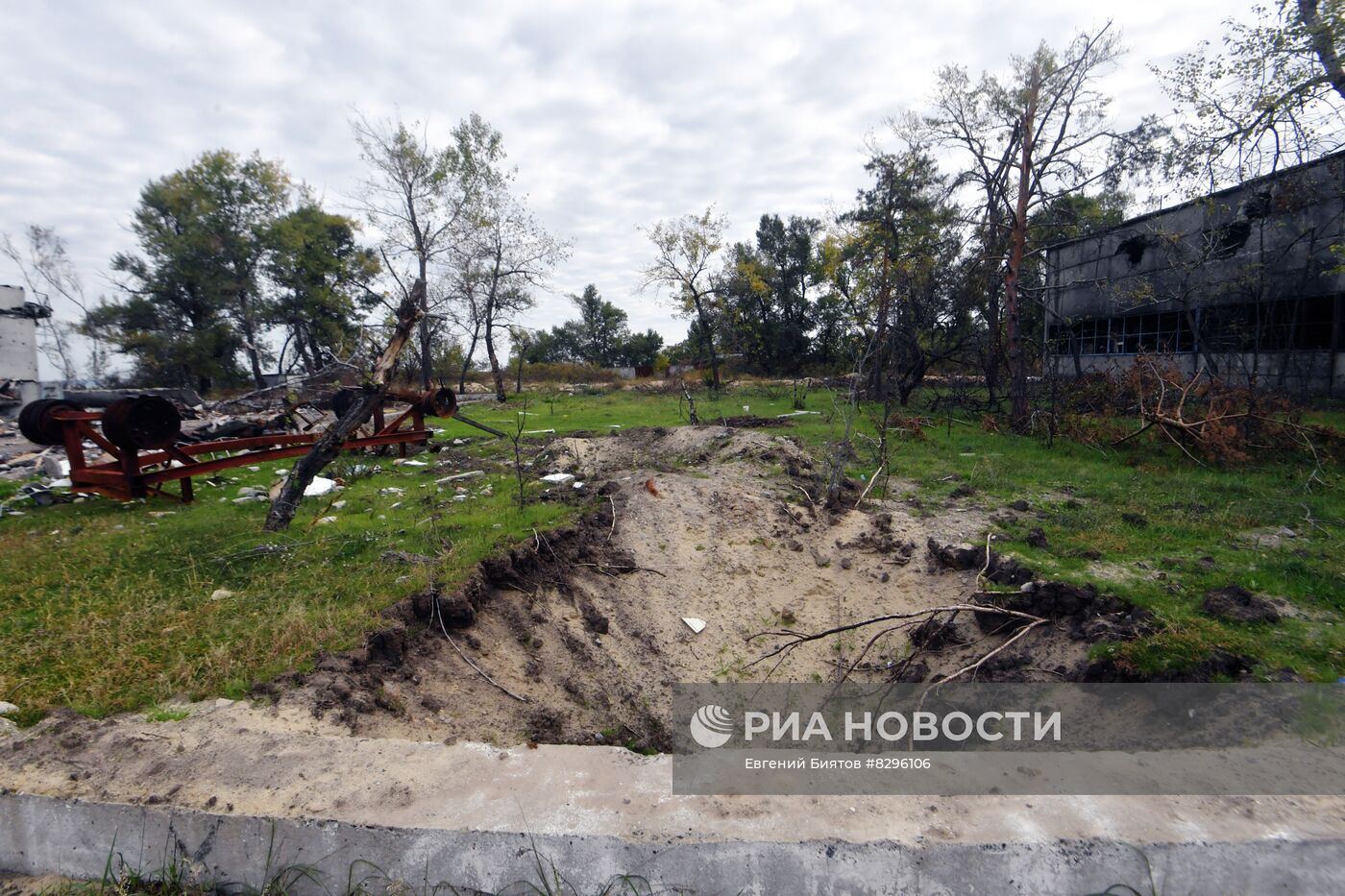 Разрушения в Энергодаре после многократных обстрелов