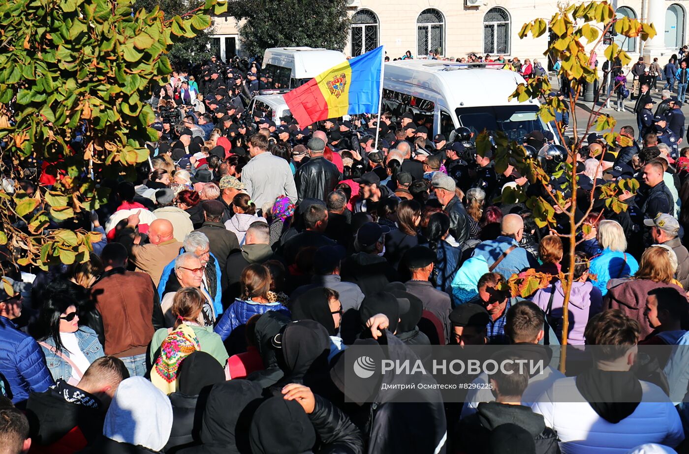 Продолжаются протесты в Кишиневе