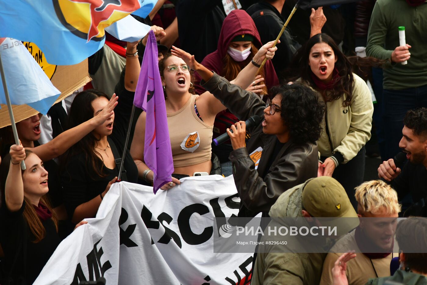 Акция против повышения цен во Франции