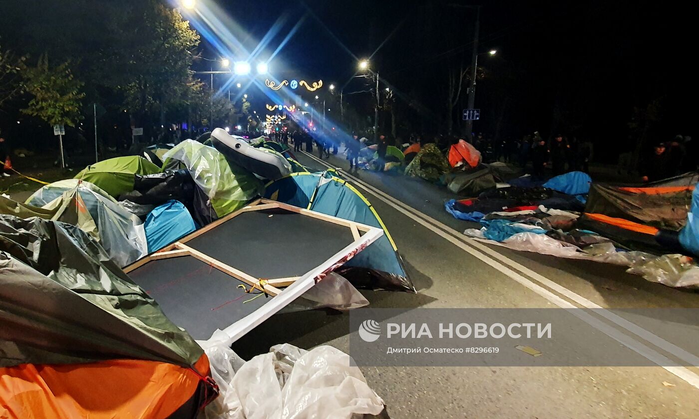 Продолжаются протесты в Кишиневе