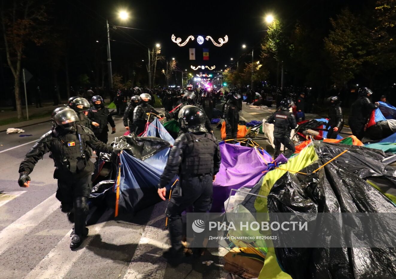 Продолжаются протесты в Кишиневе