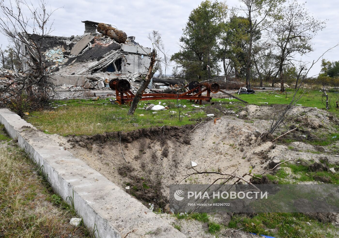 Разрушения в Энергодаре после многократных обстрелов