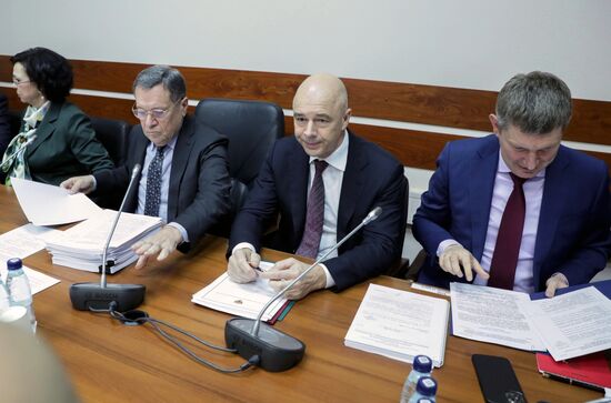 Заседание Комитета по бюджету и налогам в Госдуме