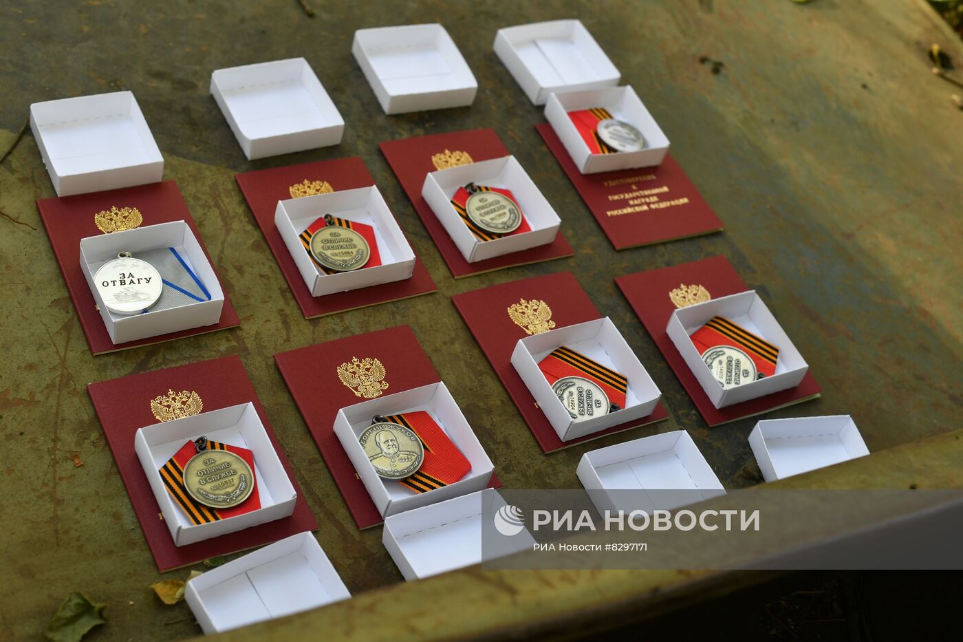 Награждение артиллеристов ЮВО