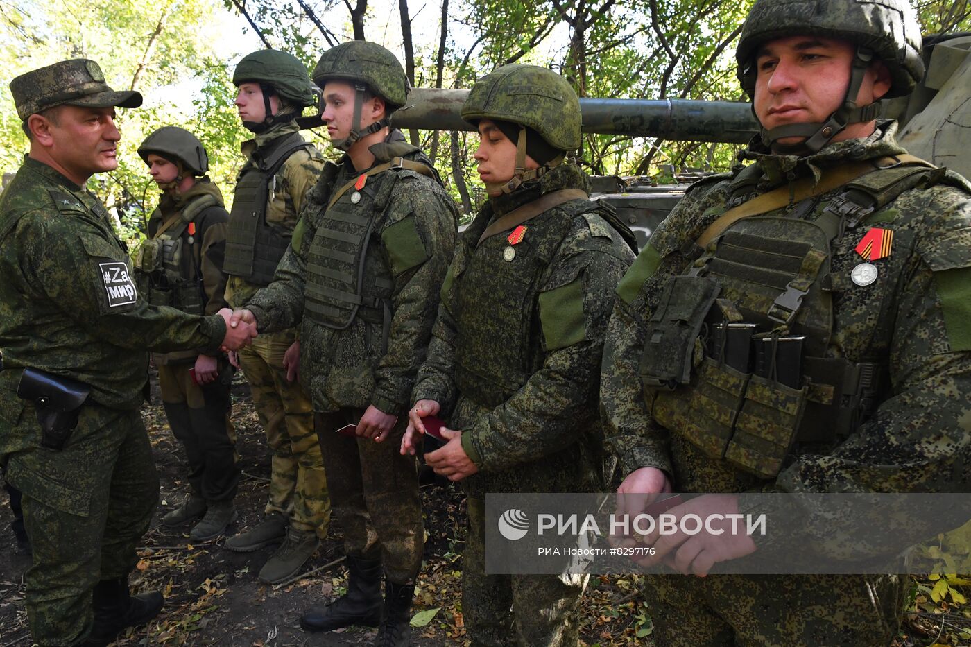 Награждение артиллеристов ЮВО