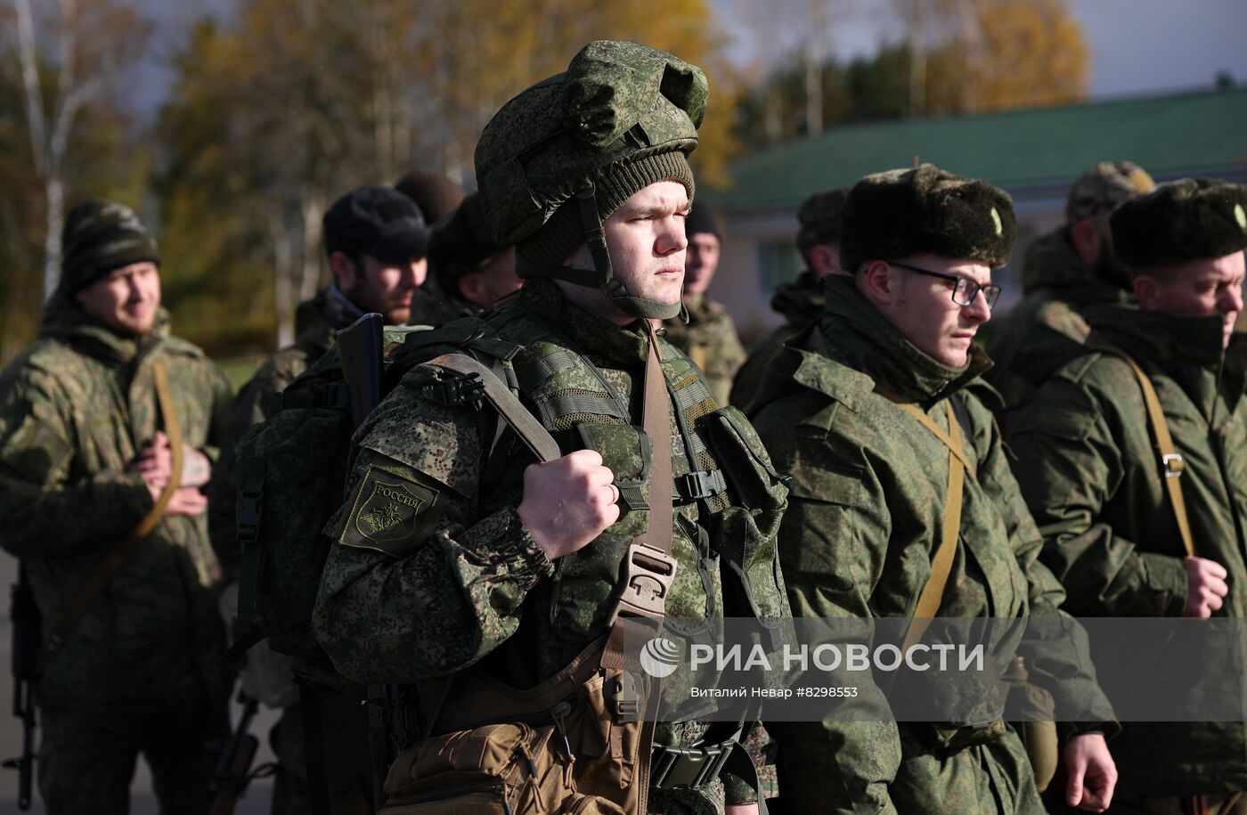 Отправка мобилизованных в зону СВО с аэродрома Чкаловск в Калининграде