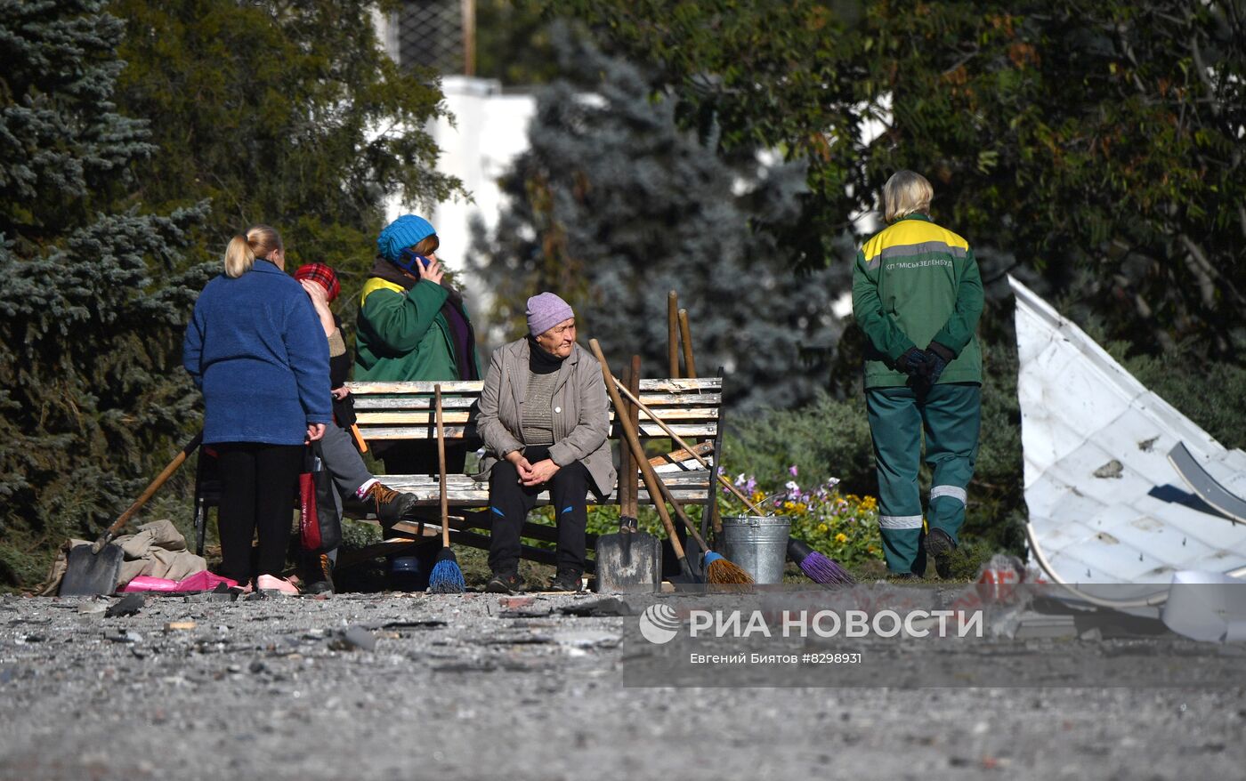 Разрушения в Энергодаре после многократных обстрелов