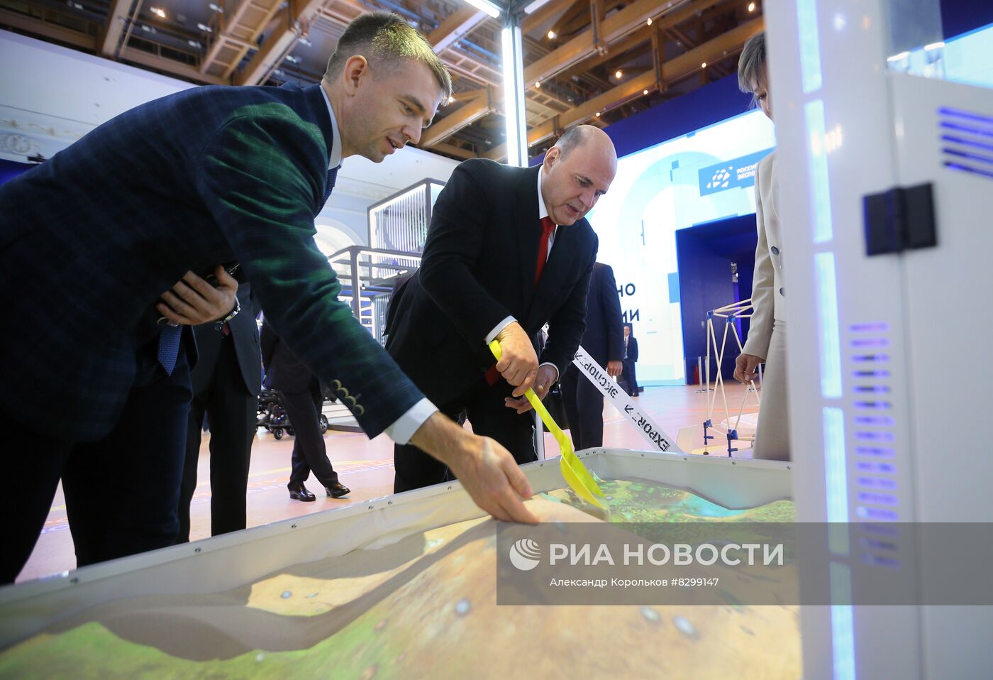 Премьер-министр РФ М. Мишустин принял участие в экспортном форуме "Сделано в России - 2022"