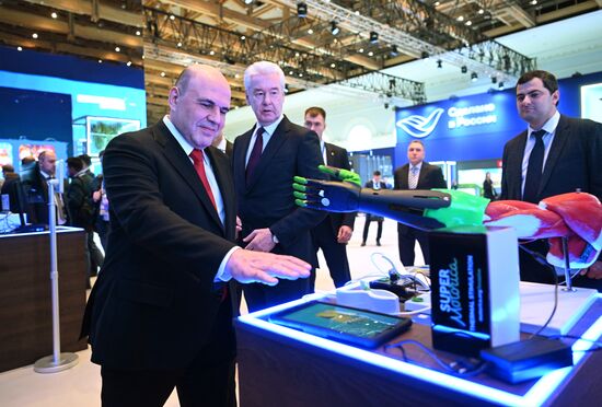 Премьер-министр РФ М. Мишустин принял участие в экспортном форуме "Сделано в России - 2022" 