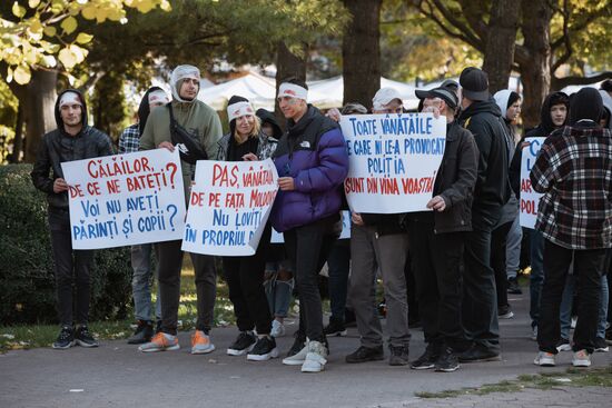 Протесты продолжаются в Кишиневе