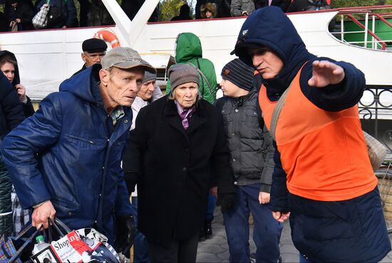 Эвакуация мирных жителей из Херсона