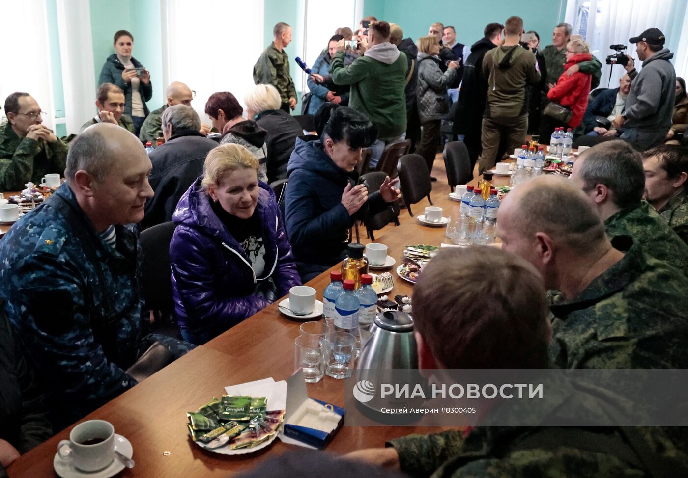 Встреча вернувшихся из плена бойцов в ДНР