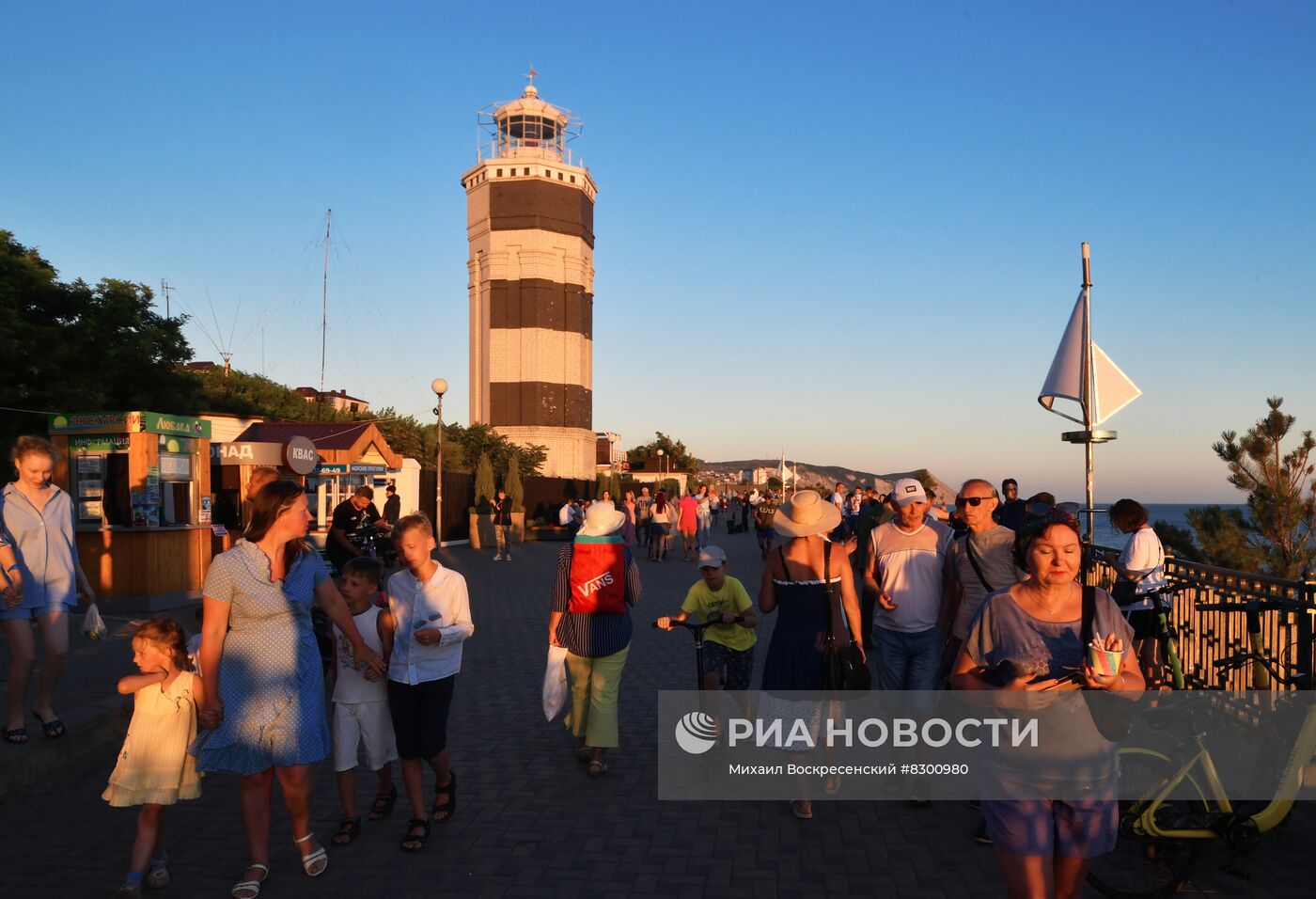 Города России. Анапа