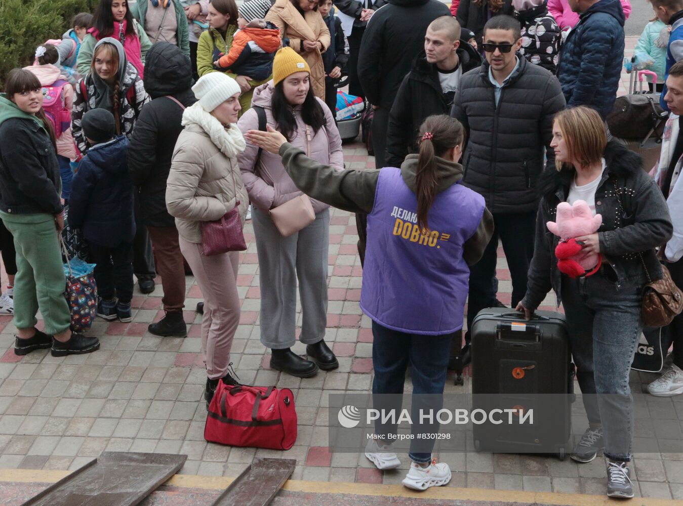 Эвакуированные жители Херсона в Джанкое