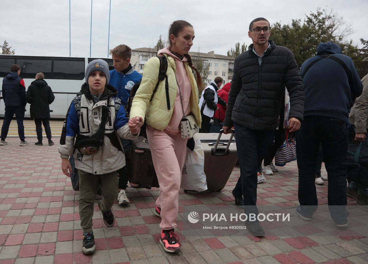 Эвакуированные жители Херсона в Джанкое