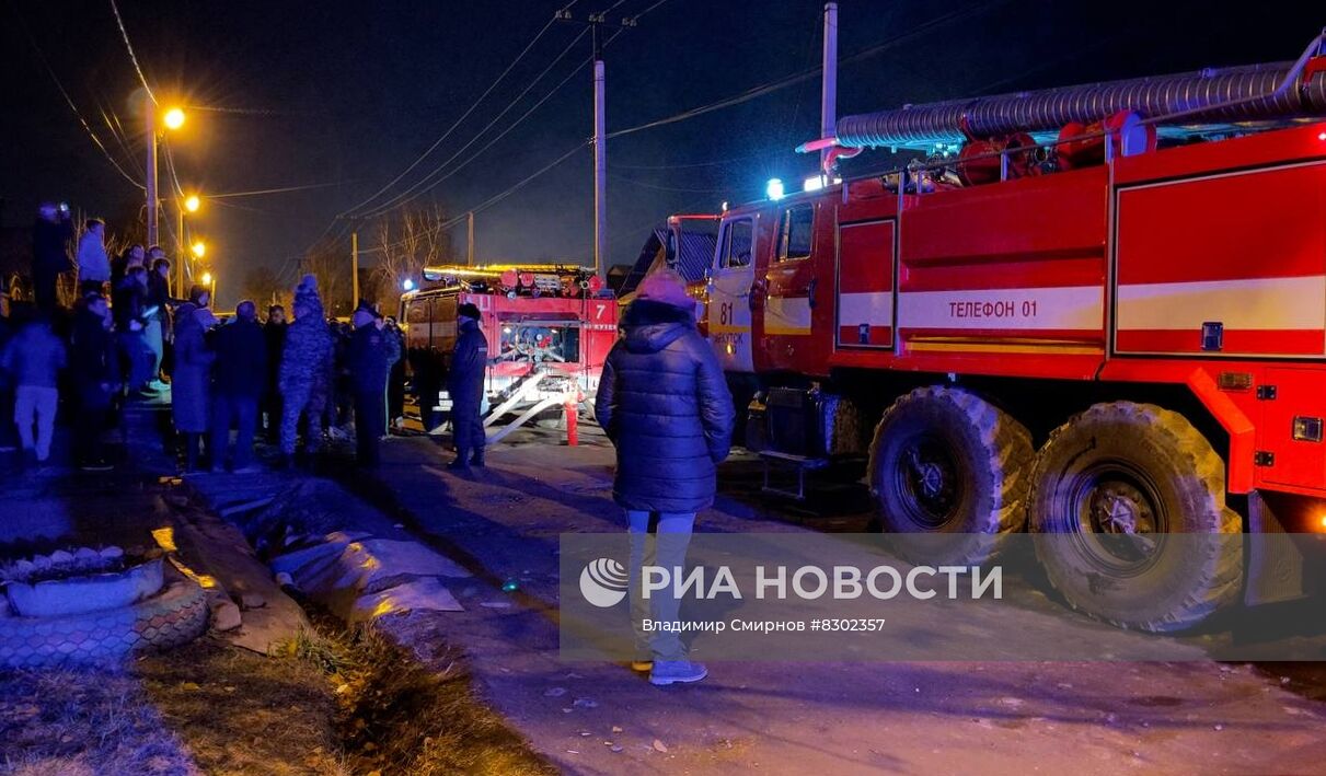 Самолет Су-30 упал в Иркутске
